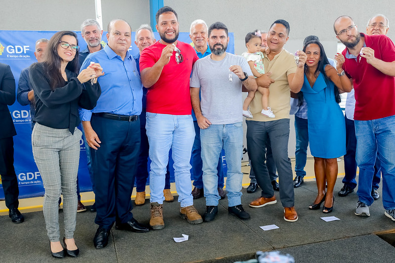 Ibaneis entrega moradia própria para mais 2,5 mil pessoas no Itapoã Parque