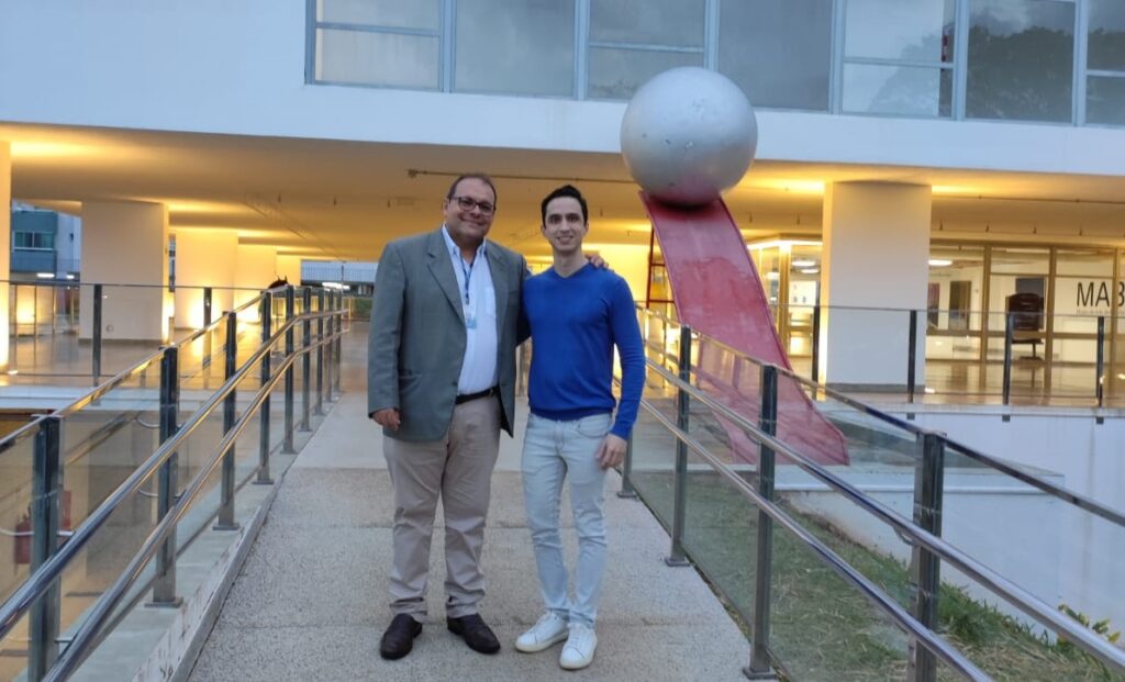 Doze horas de poesia no Museu de Arte de Brasília