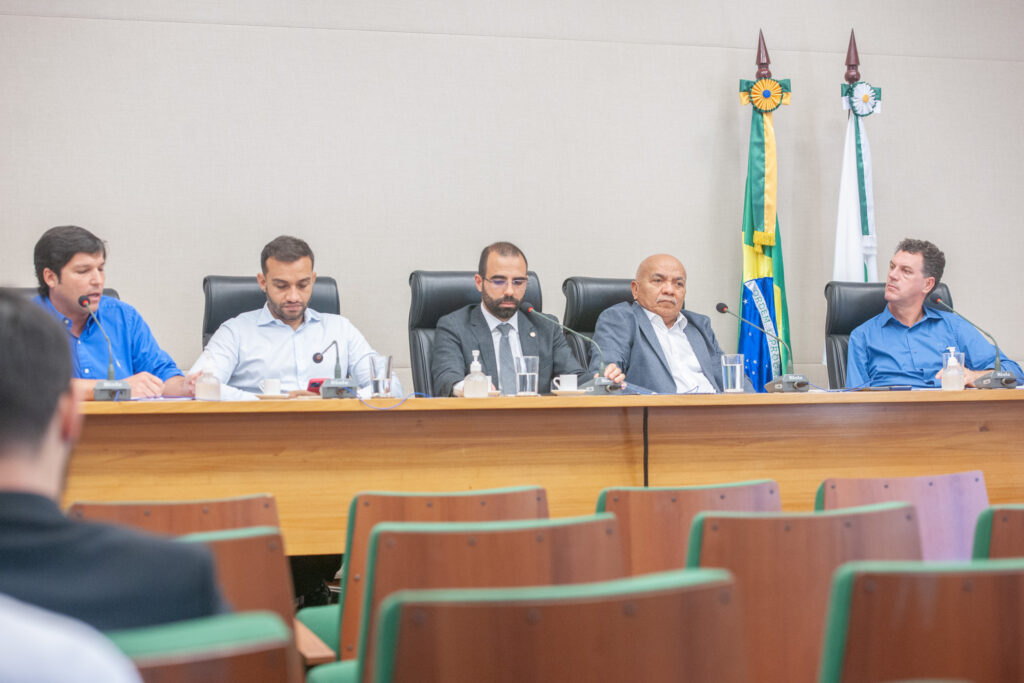CCJ aprova proposta que garante execução obrigatória às emendas parlamentares