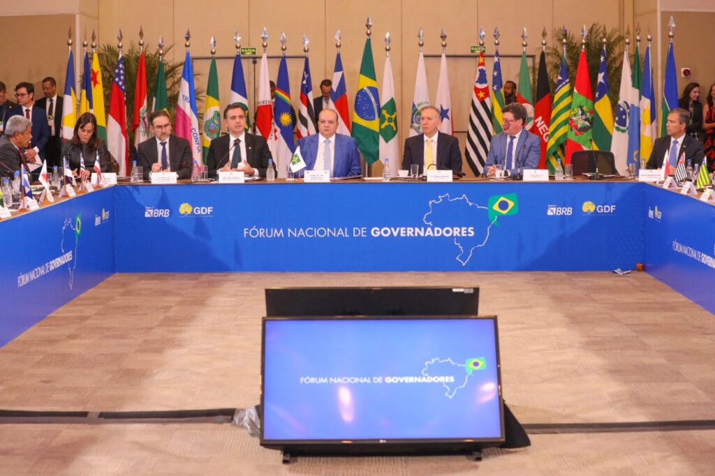 Governadores apoiam reforma e pedem compensação de perdas tributárias