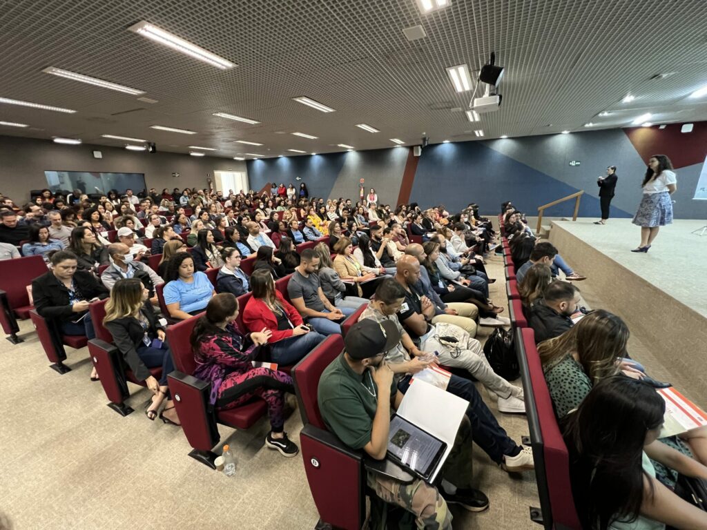 Servidores do GDF são capacitados para atendimento a mulheres vítimas de violência