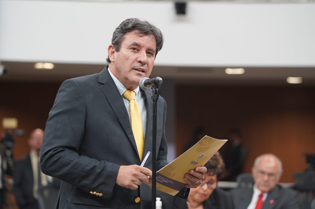 Memorial Iris Rezende tem inauguração prevista para este ano, afirma Clécio Alves