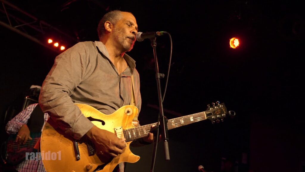 Sesc Estação Blues: Maurice John Vaughn, um dos grandes nomes do blues contemporâneo, se apresenta pela 1ª vez em Brasília