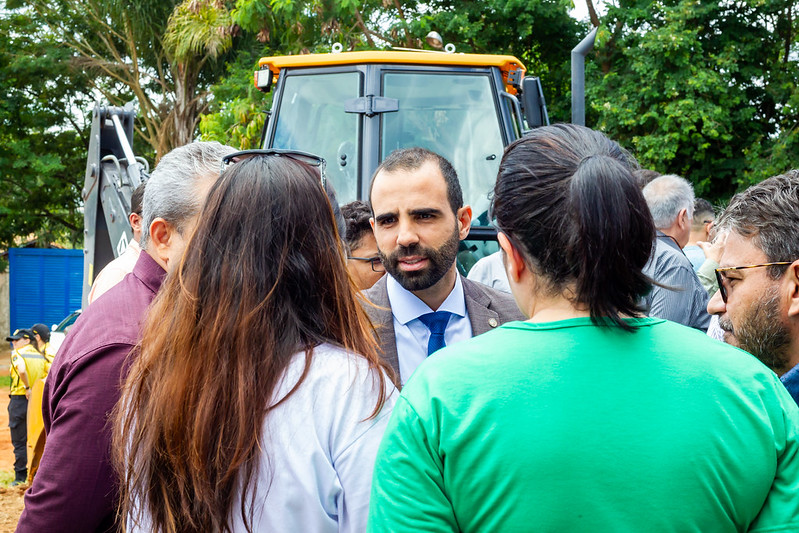Manzoni destina R$ 600 mil para recuperação de estradas e conservação do potencial hídrico do DF