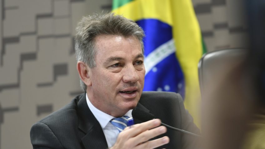 Justiça Eleitoral cassa mandato do governador de Roraima