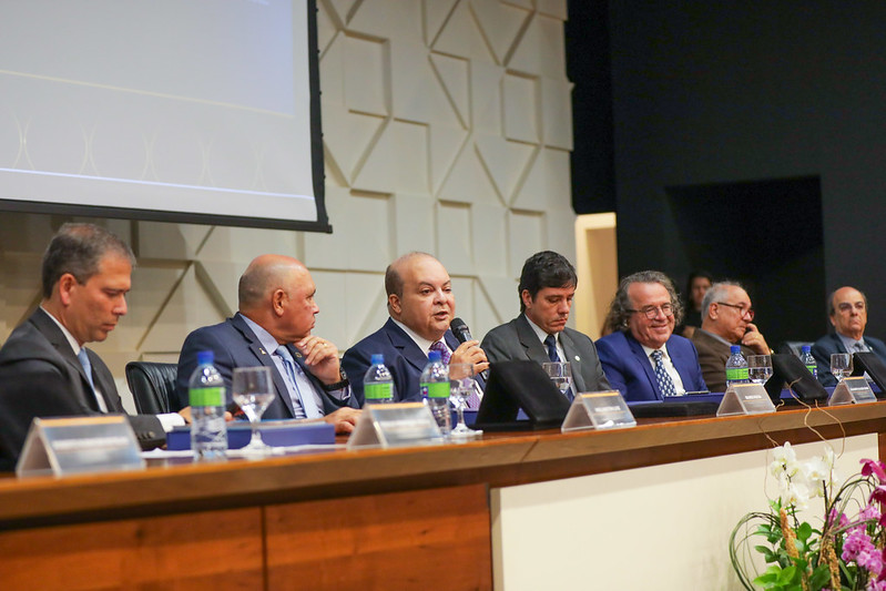 Ibaneis anuncia Refis III para impulsionar a economia do Distrito Federal