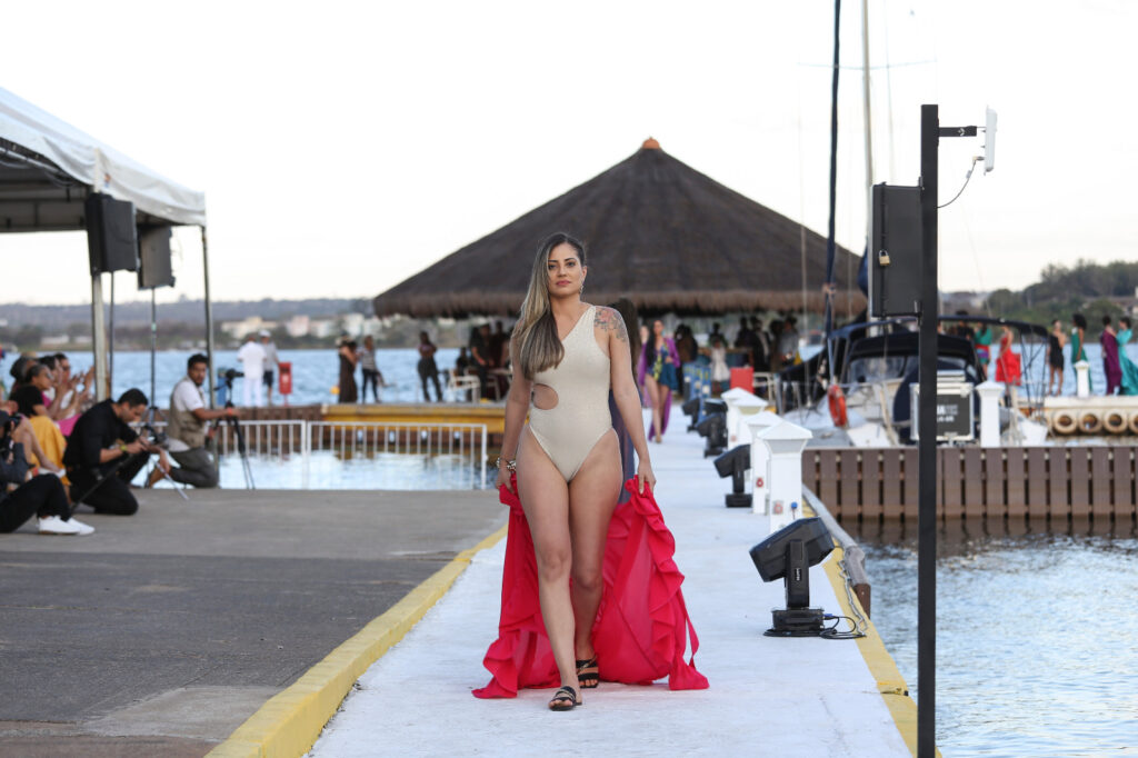 AMABRASÍLIA realiza a terceira edição do Desfile de Moda Beneficente