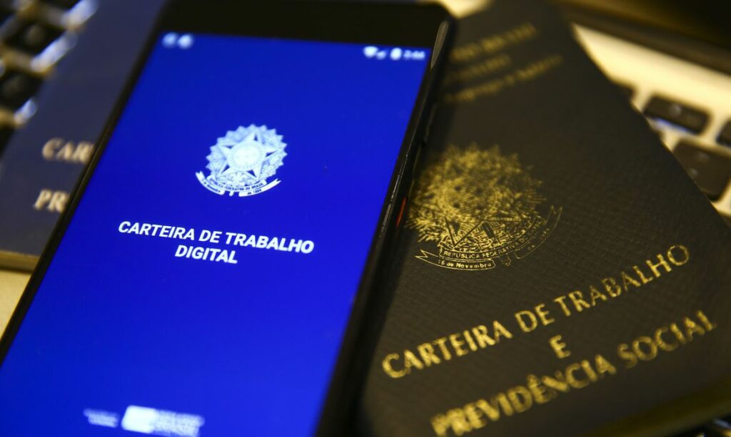 Distrito Federal têm 762 vagas nesta sexta com salários de até R$ 3,5 mil