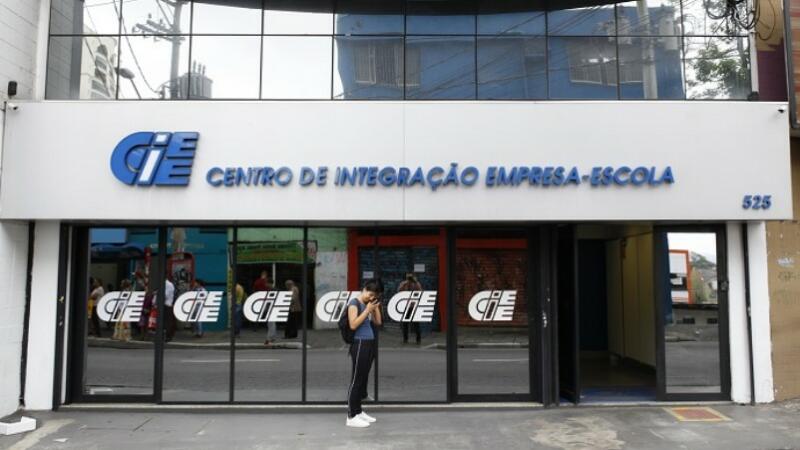 CIEE oferece mais de 11 mil vagas de estágio e jovem aprendiz em todo o país