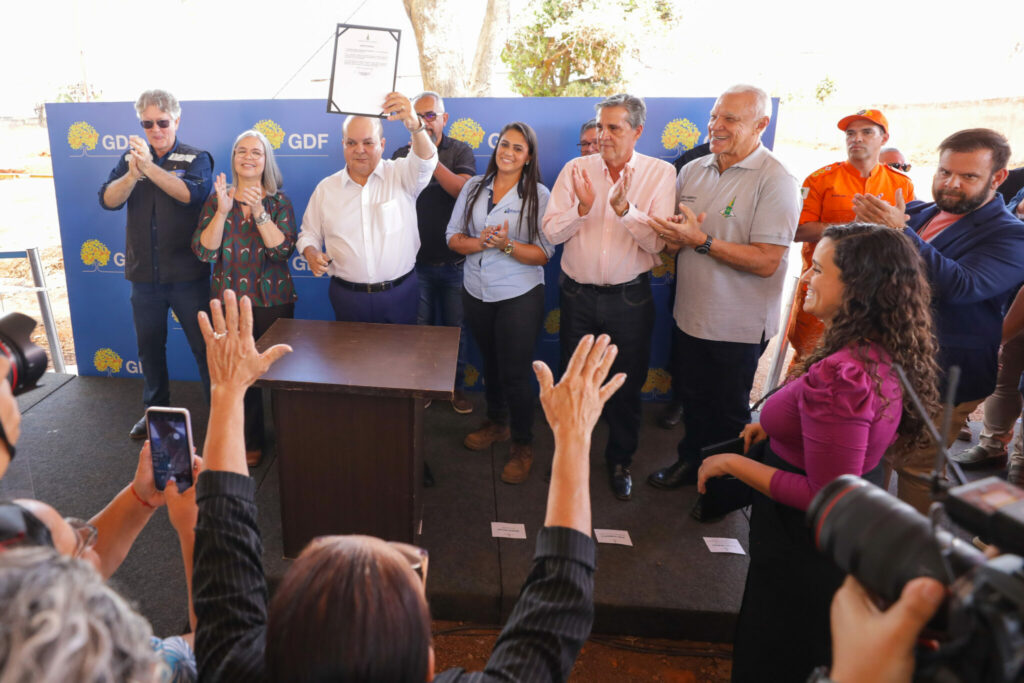 Ibaneis anuncia creches em tempo integral que atenderão 400 crianças em Ceilândia