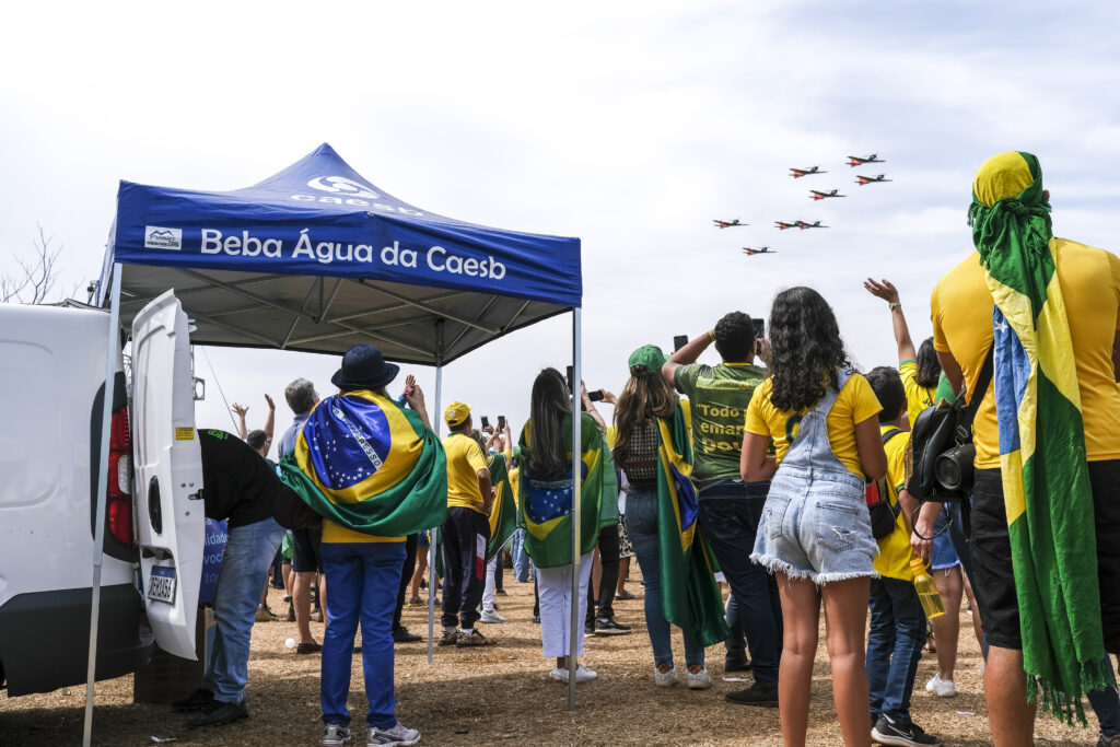 Caesb disponibiliza pontos de distribuição de água no Desfile de 7 de setembro