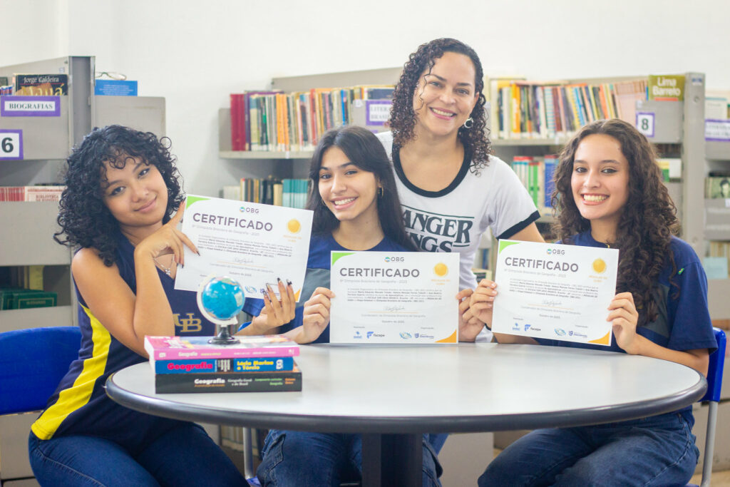Alunas do DF conquistam ouro em etapa da Olimpíada Brasileira de Geografia