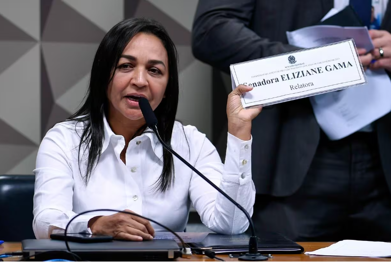 Opinião: Eliziane Gama sai minúscula da CPMI do Dia 8 de Janeiro?