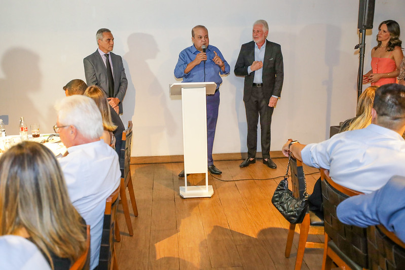Governador Ibaneis participa da posse da diretoria-executiva do Sincodiv-DF
