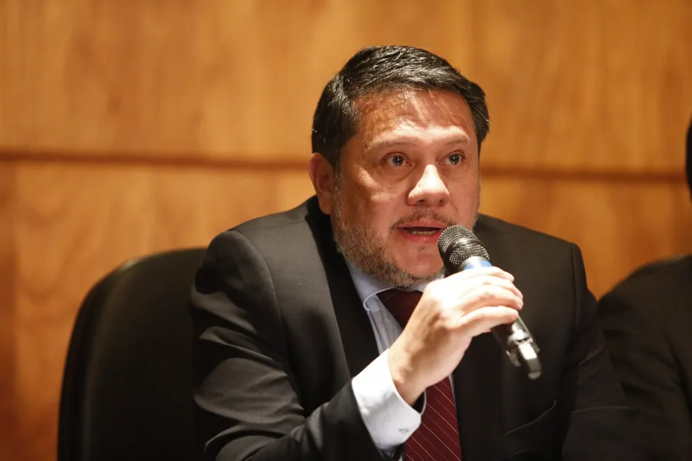 Subprocurador-geral da República diz que delação de Mauro Cid é irrelevante
