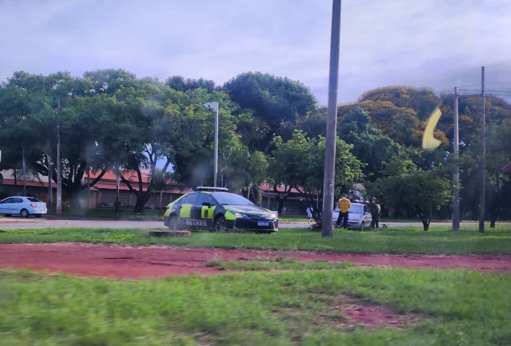 Detran do Distrito Federal apreende veículo com 466 infrações de trânsito