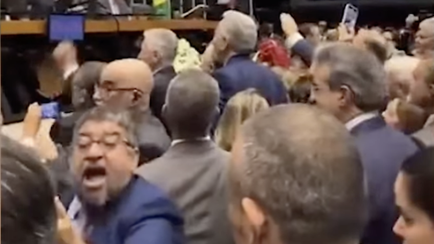 Vice-presidente do PT, deputado Washington Quaquá admite agressão e não se arrepende