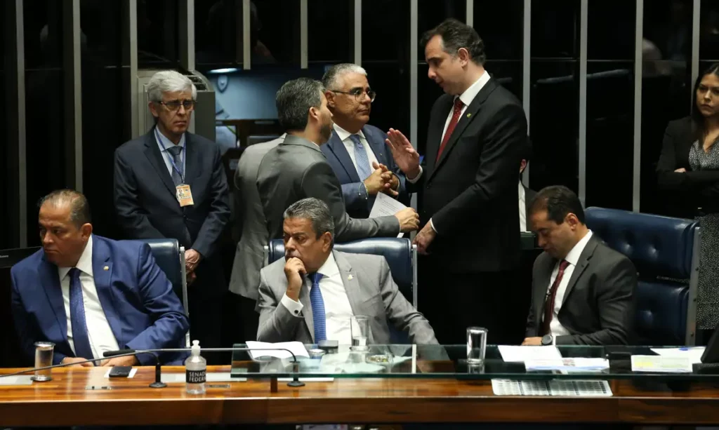 Regulamentação de apostas online é aprovada pelo Senado e retorna à Câmara