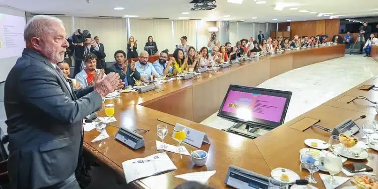 Lula já recebeu influenciadores em café da manhã no Planalto e agradeceu pelo apoio a sua vitória