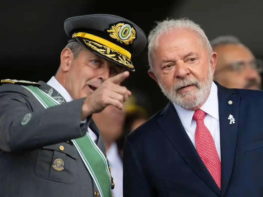 Democracia: Polícia Federal informou ao comando militar de Lula sobre operação