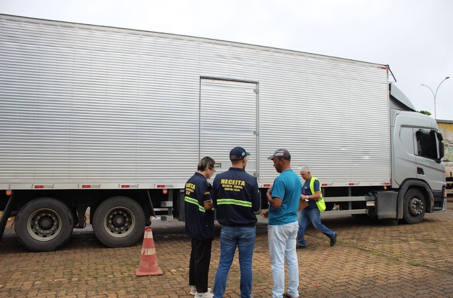 Receita do DF apreende quase R$ 40 milhões em mercadorias irregulares
