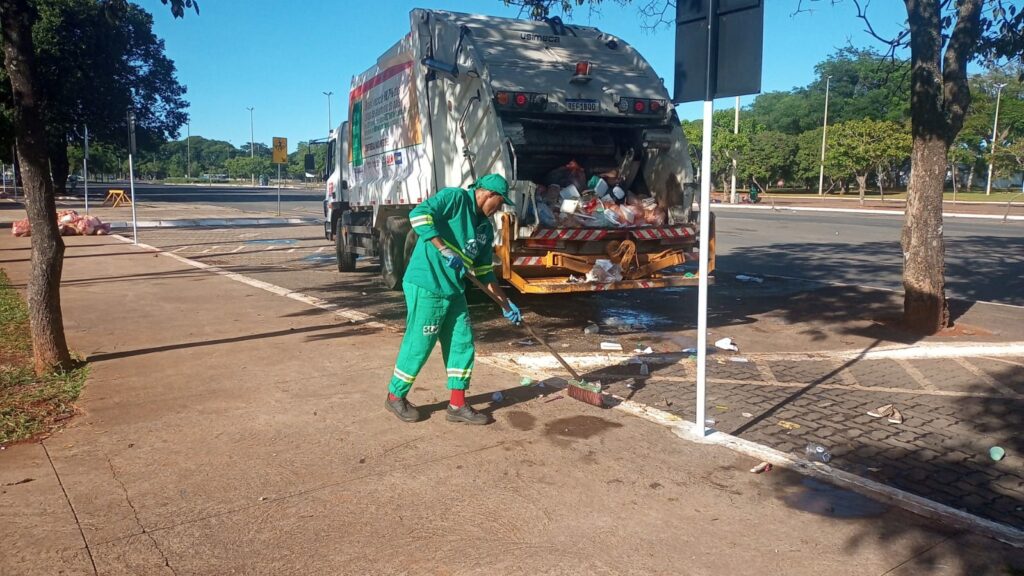 DF vai premiar os dez blocos de rua mais limpos da folia