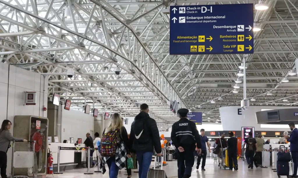 Azul coloca voos extras de Brasília para o show da Madonna no Rio