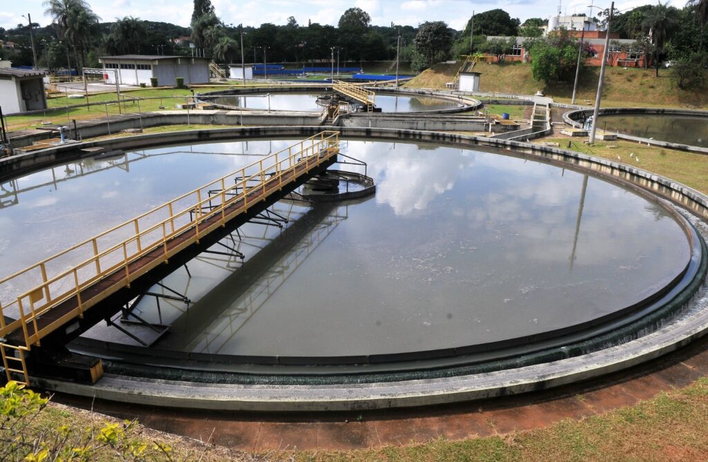 GDF recebe autorização para investimentos de US$ 100 milhões em saneamento