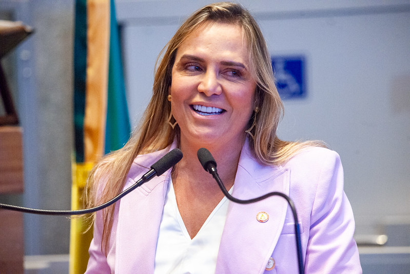 Celina lança Comissão de Educação, Igualdade de Oportunidades e Inovação