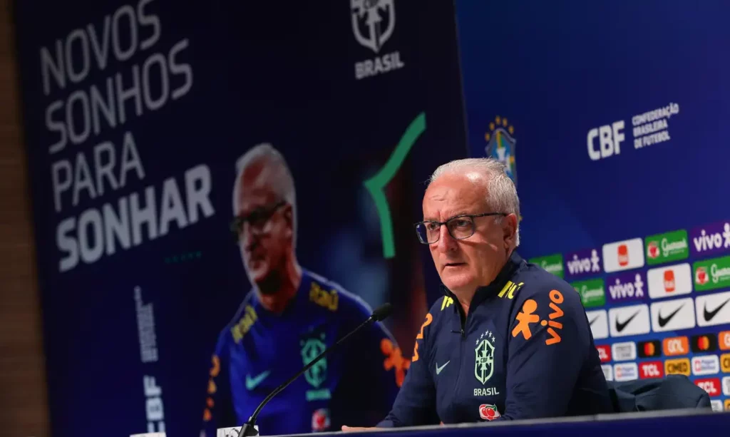 Brasil enfrenta seleção peruana em Brasília pelas Eliminatórias