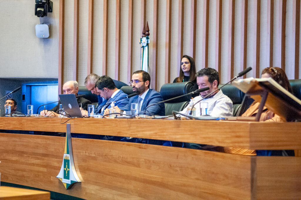 CLDF debate desenvolvimento com preservação no PPCUB