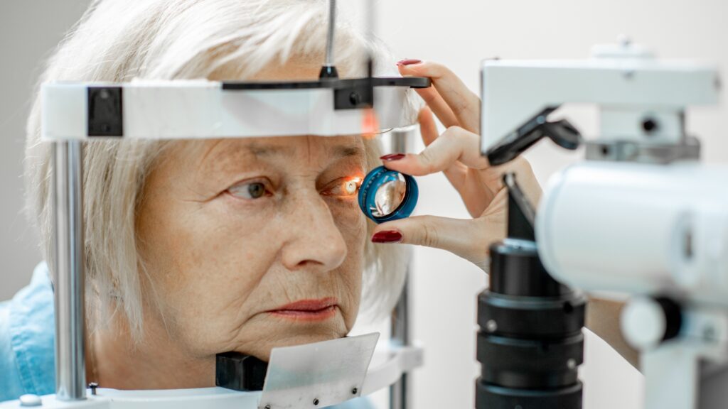 Retinopatia diabética afeta mais de 10 milhões de brasileiros e pode levar à cegueira