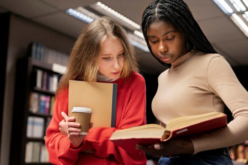 Faculdade em Brasília promove evento gratuito para a troca de livros