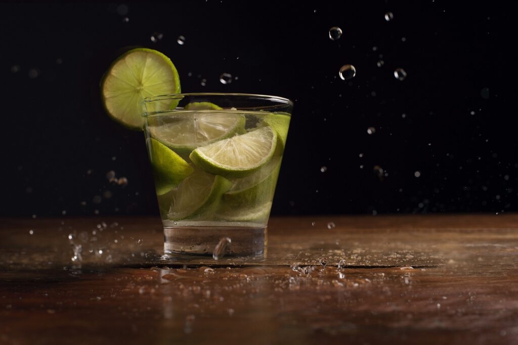 Desafios da produção de cachaça serão debatidos durante festival
