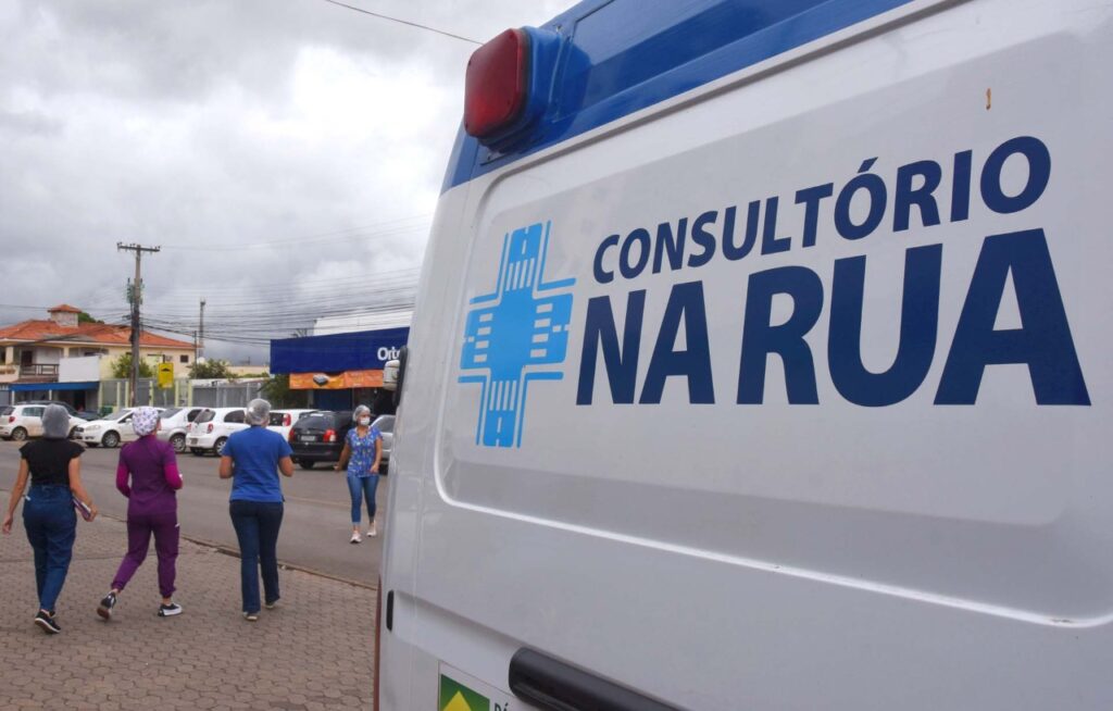 Consultório na Rua reforça atendimento no Distrito Federal