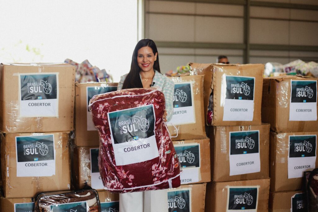 Primeira-dama do DF envia 21 toneladas de donativos ao Rio Grande do Sul