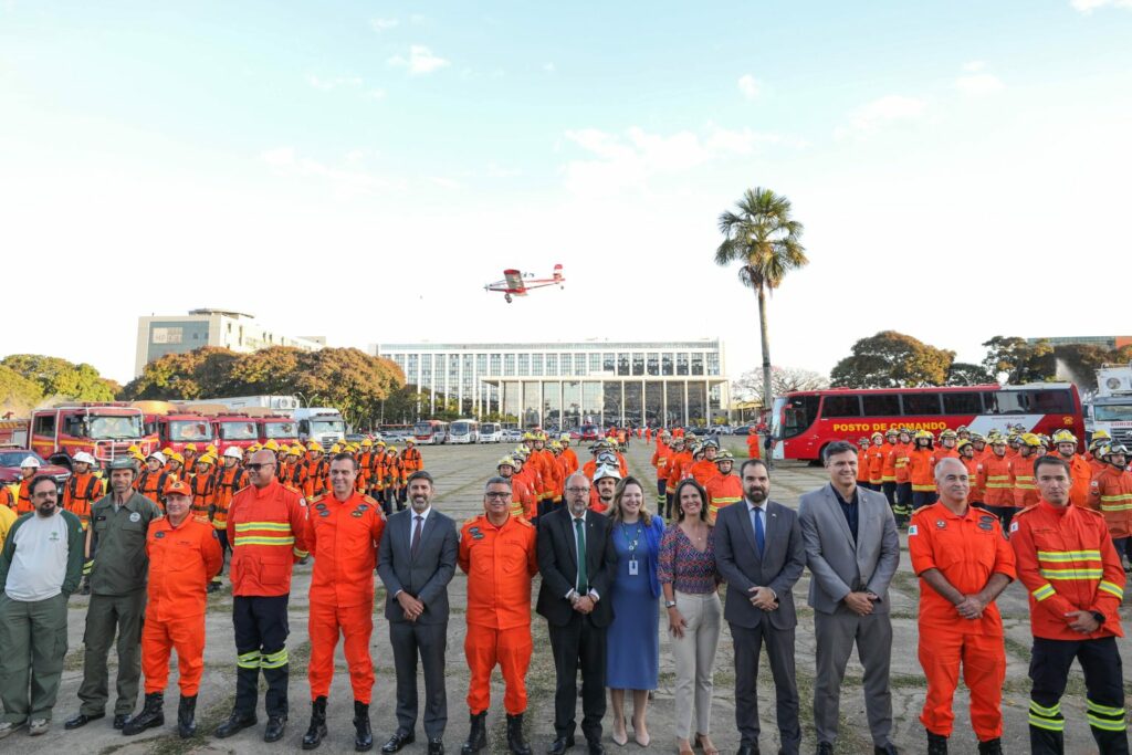 Início do inverno intensifica combate a incêndios florestais no Distrito Federal
