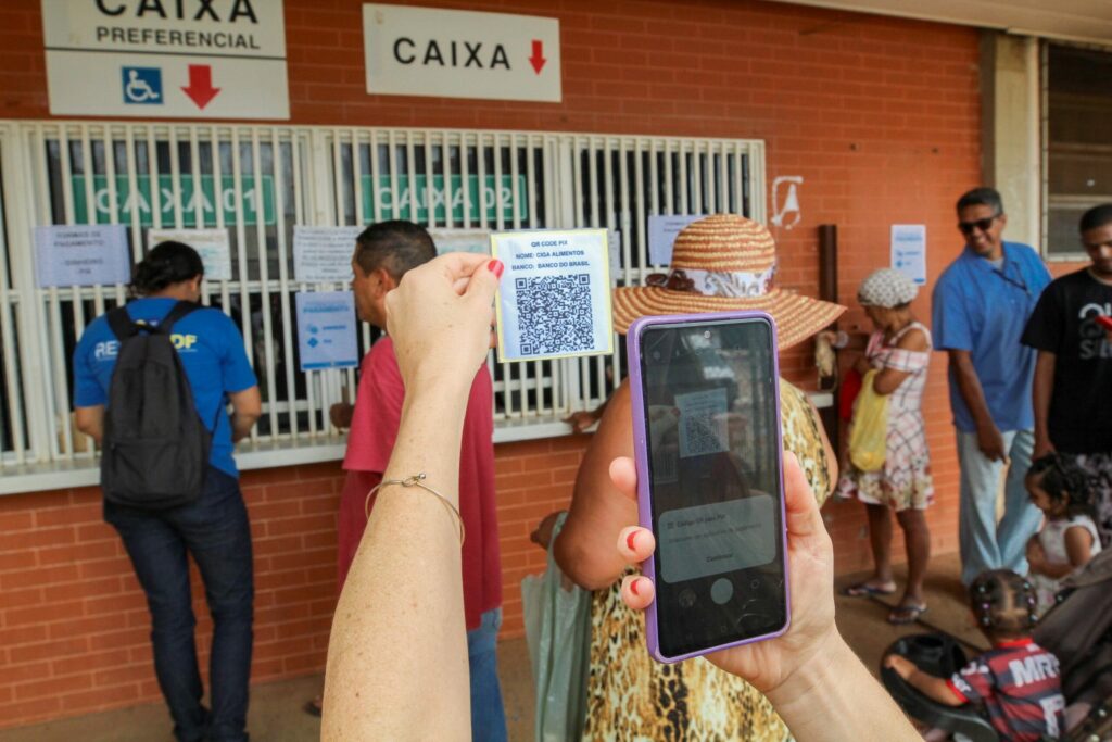Serviços do GDF aceitam pagamento po PIX e facilitam a vida da população