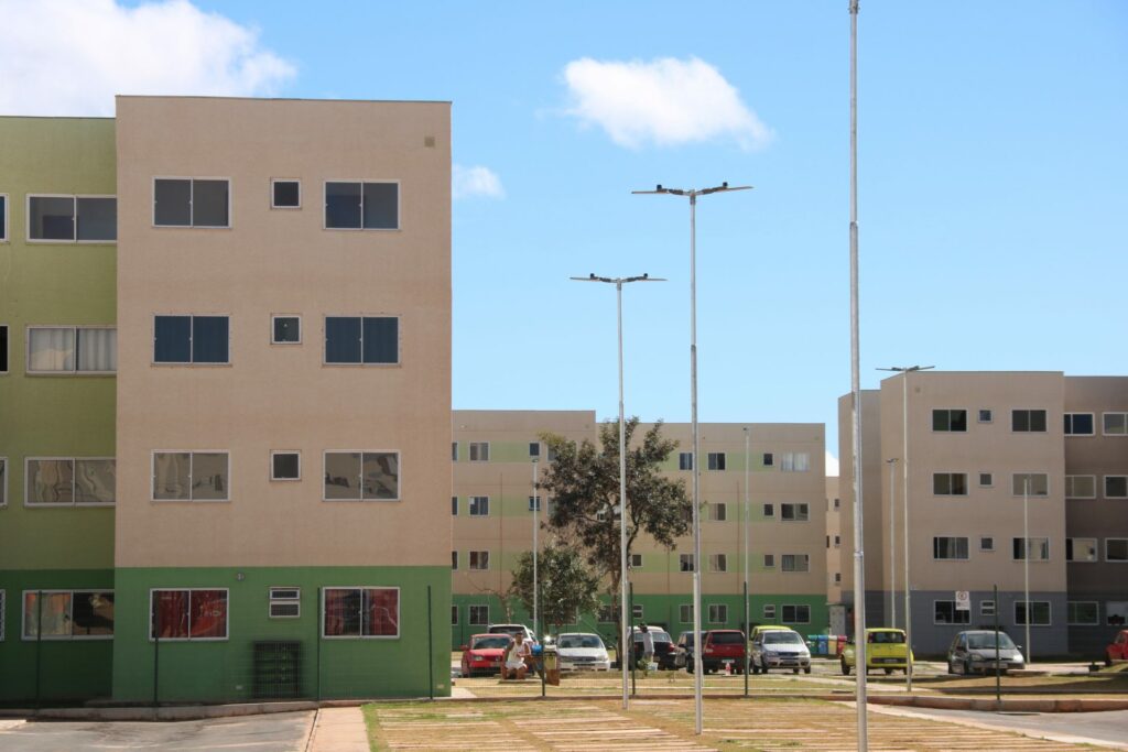 Codhab divulga lista de convocados para apresentar documentação