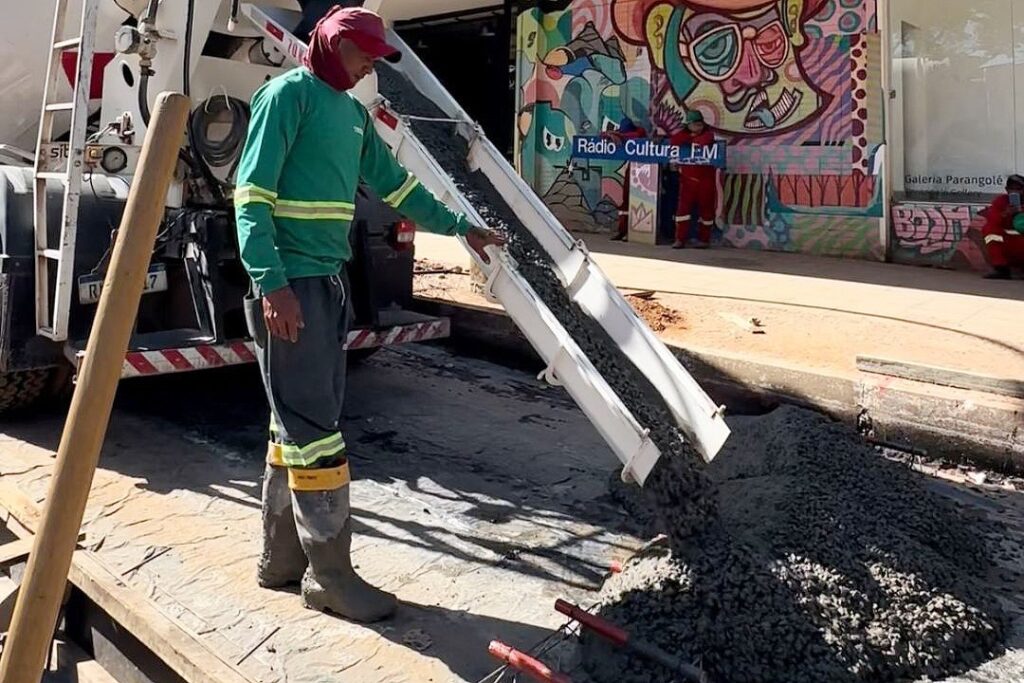 Plataforma digital agiliza pedidos de tapa-buraco no Distrito Federal