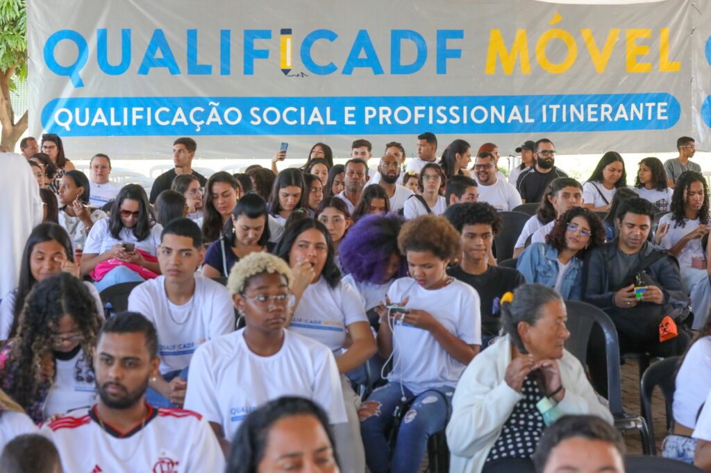 Estão aberta inscrições para mil vagas na nova etapa do QualificaDF Móvel