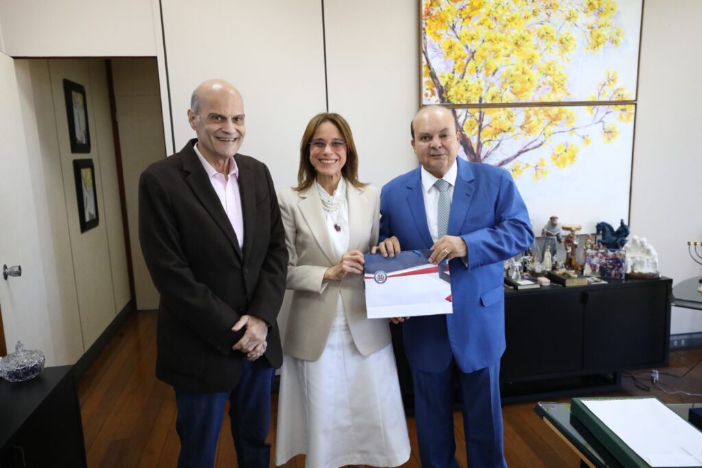 GDF e República Dominicana renovam acordo de cooperação técnica internacional