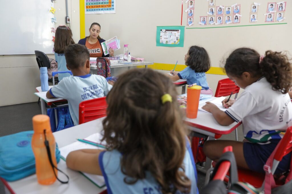 Aulas no DF serão retomadas nesta quinta-feira (26)