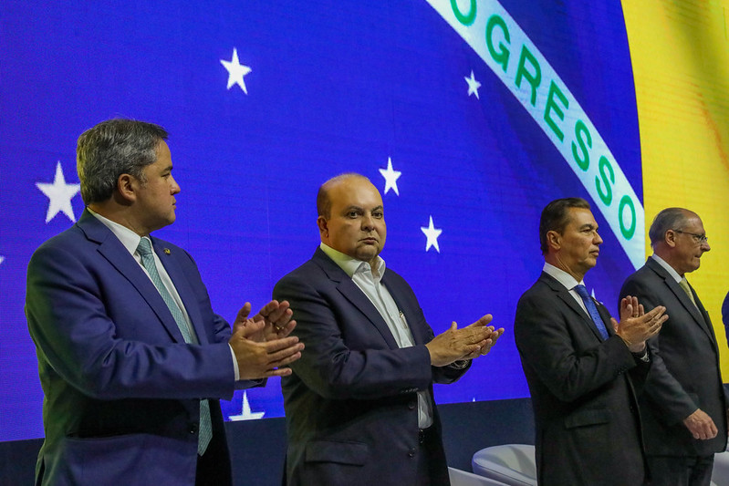 Brasília recebe congresso de bares e restaurantes com a presença de Ibaneis