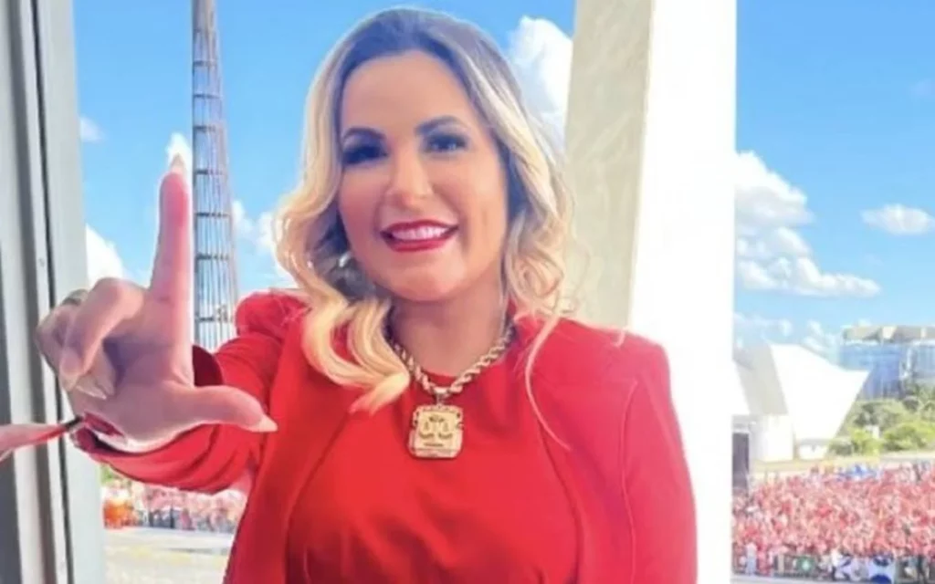 Deolane é presa em operação contra lavagem de dinheiro e jogos ilegais