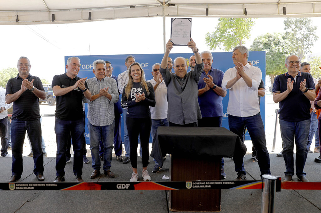 Ibaneis inaugura novo Pistão Sul que vai beneficiar 60 mil motoristas