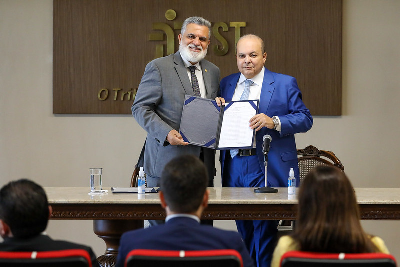 DF recebe doação de 1,2 mil itens de informática para reforço tecnológico