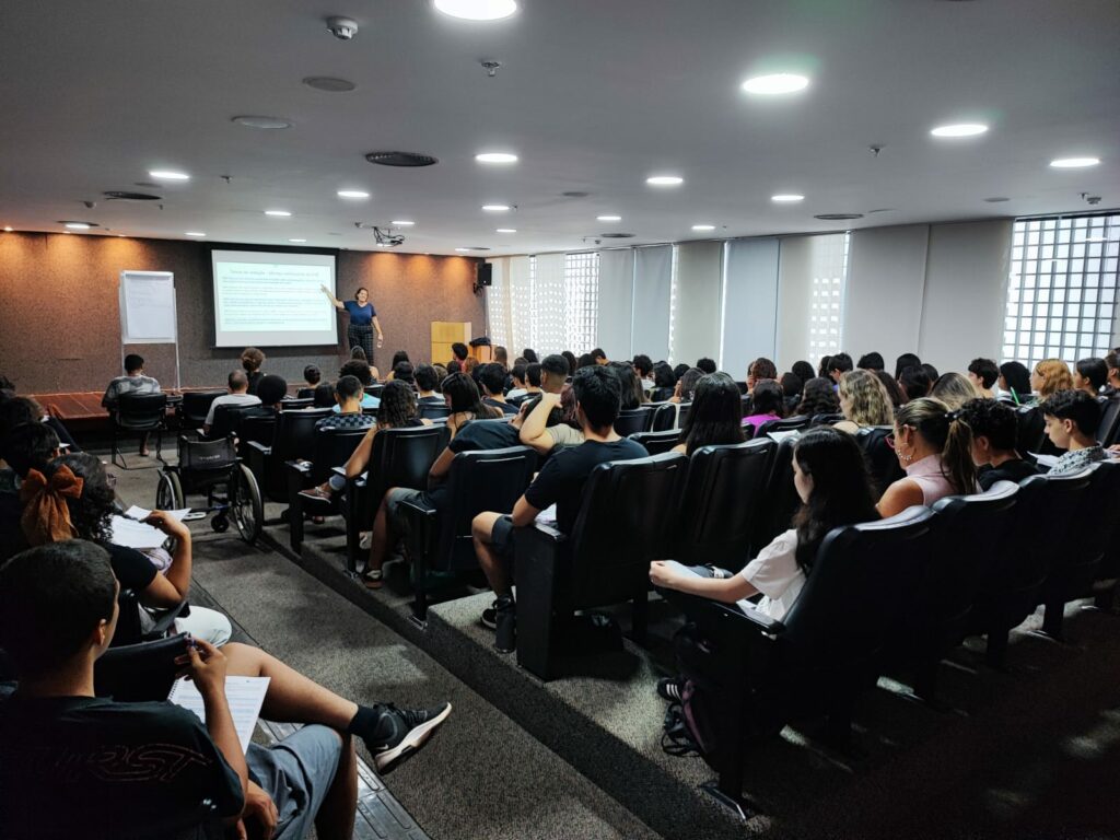 Biblioteca Nacional promove aulões gratuitos para o Concurso Unificado