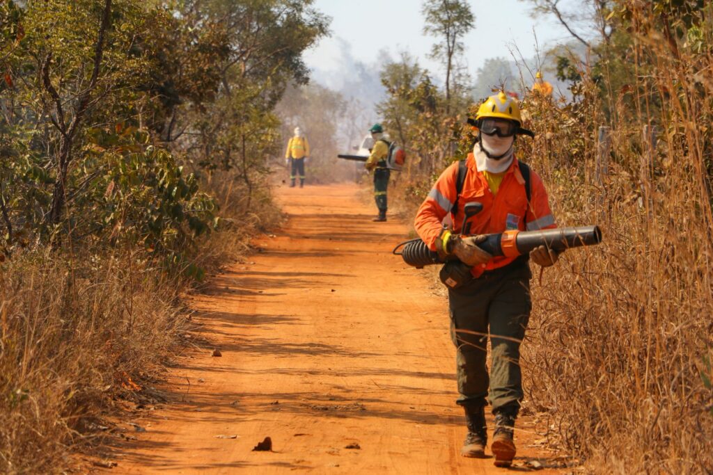 Bombeiros do DF convoca 2 mil militares do expediente administrativo