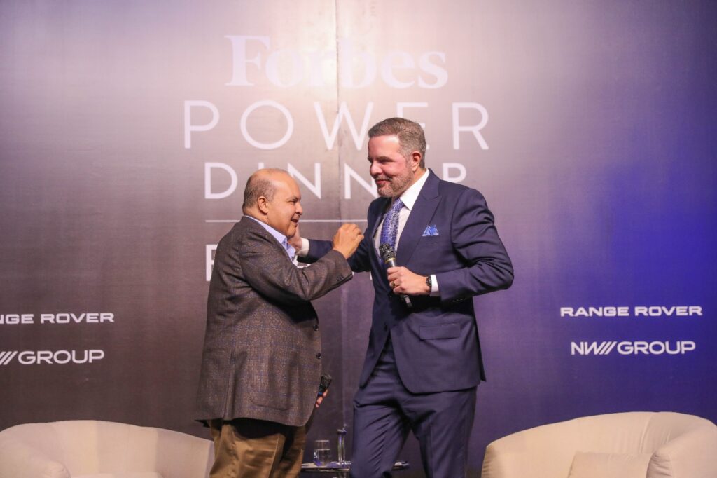Ibaneis celebra escolha de Brasília para início da regionalização da Forbes